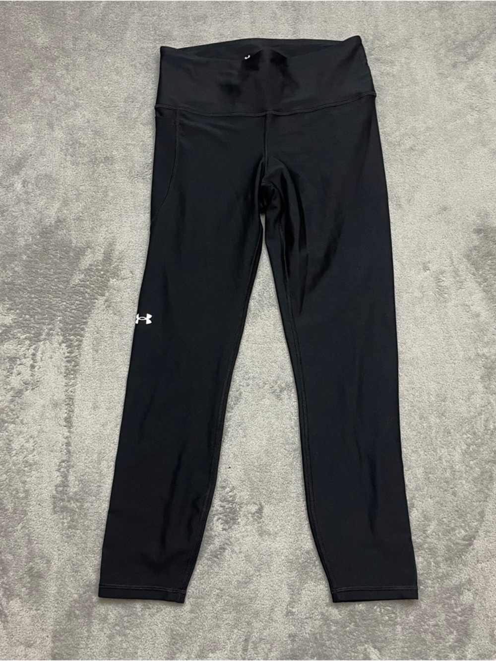 Under Armour Women’s Leggings, HeatGear Fitted Compression Ankle Length Medium